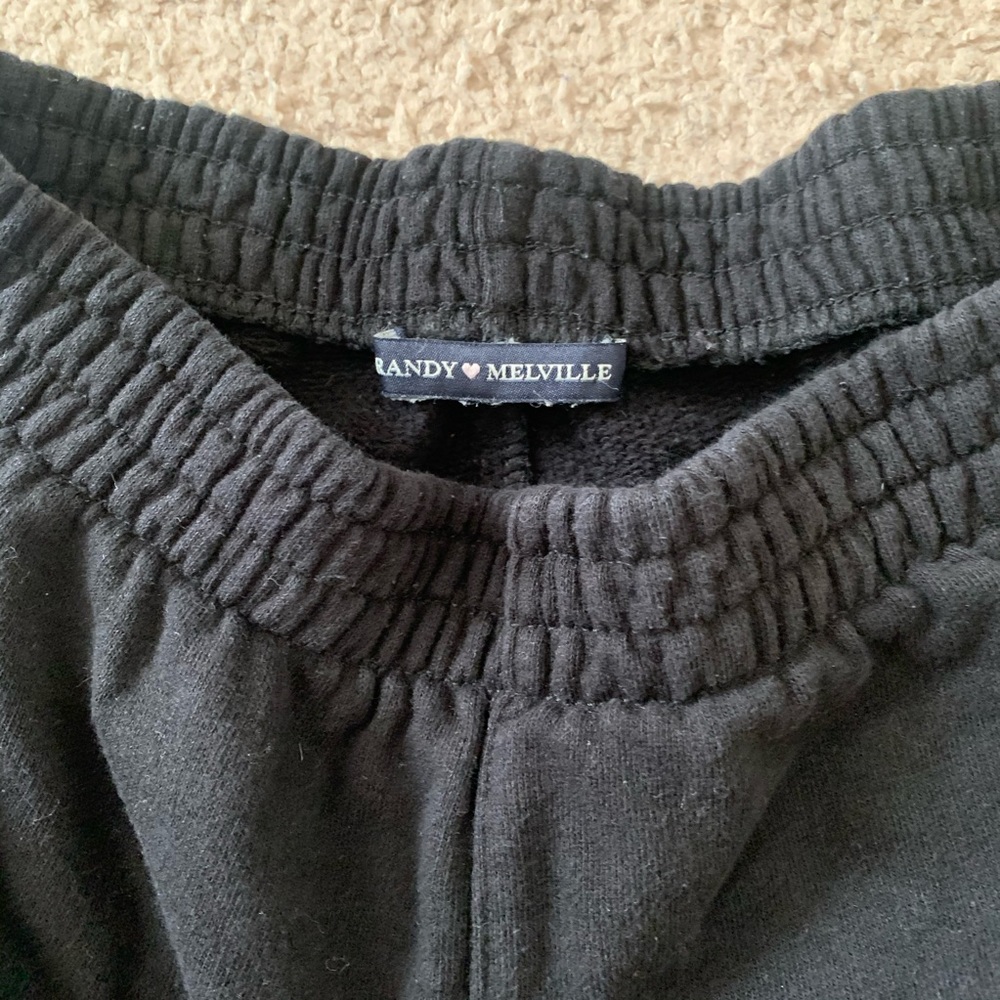 SOLD🚫 Brandy Melville Black &White Lisette Shorts - Picture 2 of 5